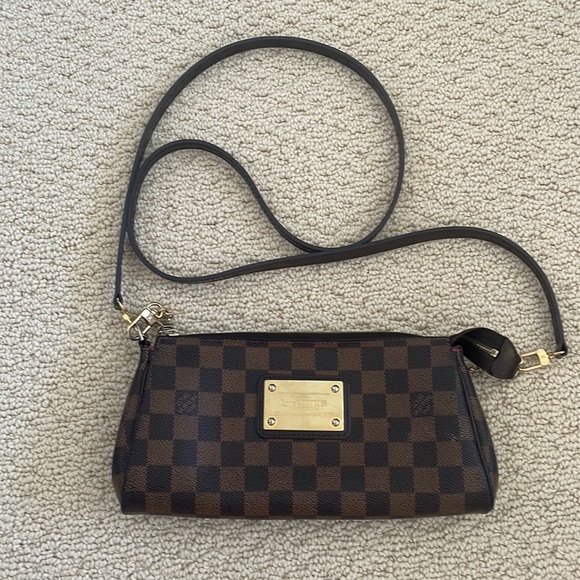 Louis Vuitton Handbags - LV bag